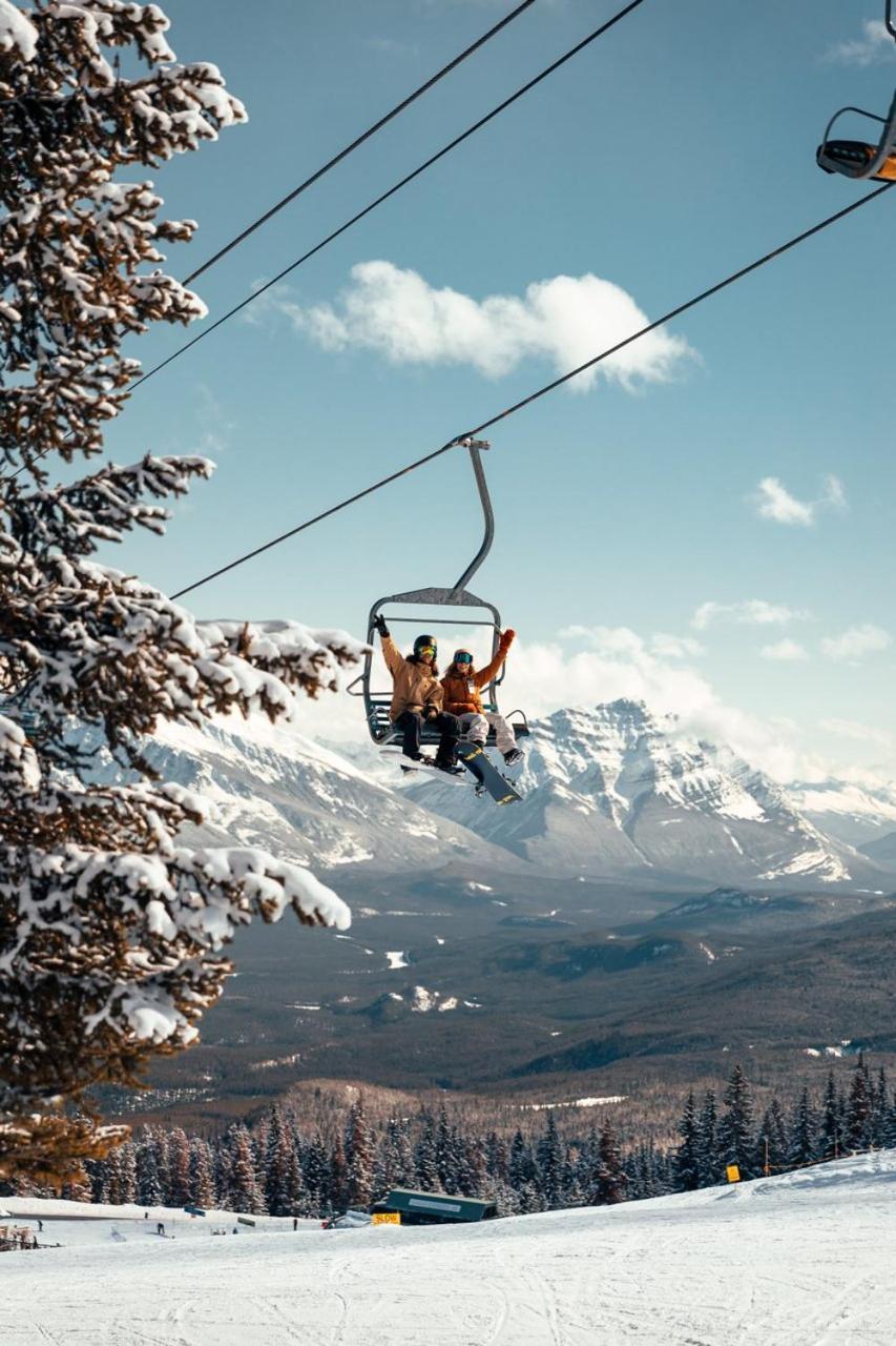 Mount Robson Inn Τζάσπερ Εξωτερικό φωτογραφία